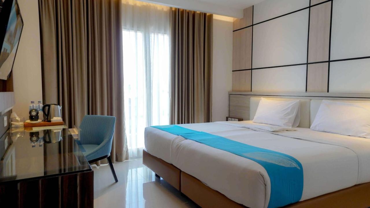จาวา โลตัส โฮเทล เจมเบอร์  Hotel ภายนอก รูปภาพ