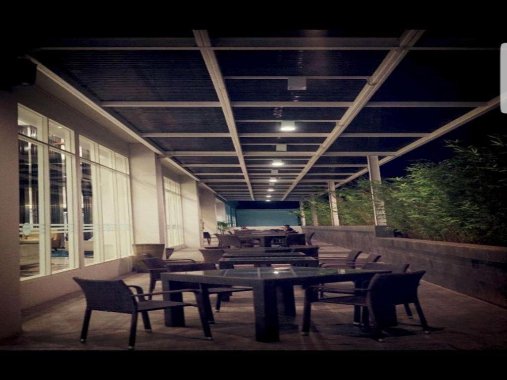 จาวา โลตัส โฮเทล เจมเบอร์  Hotel ภายนอก รูปภาพ