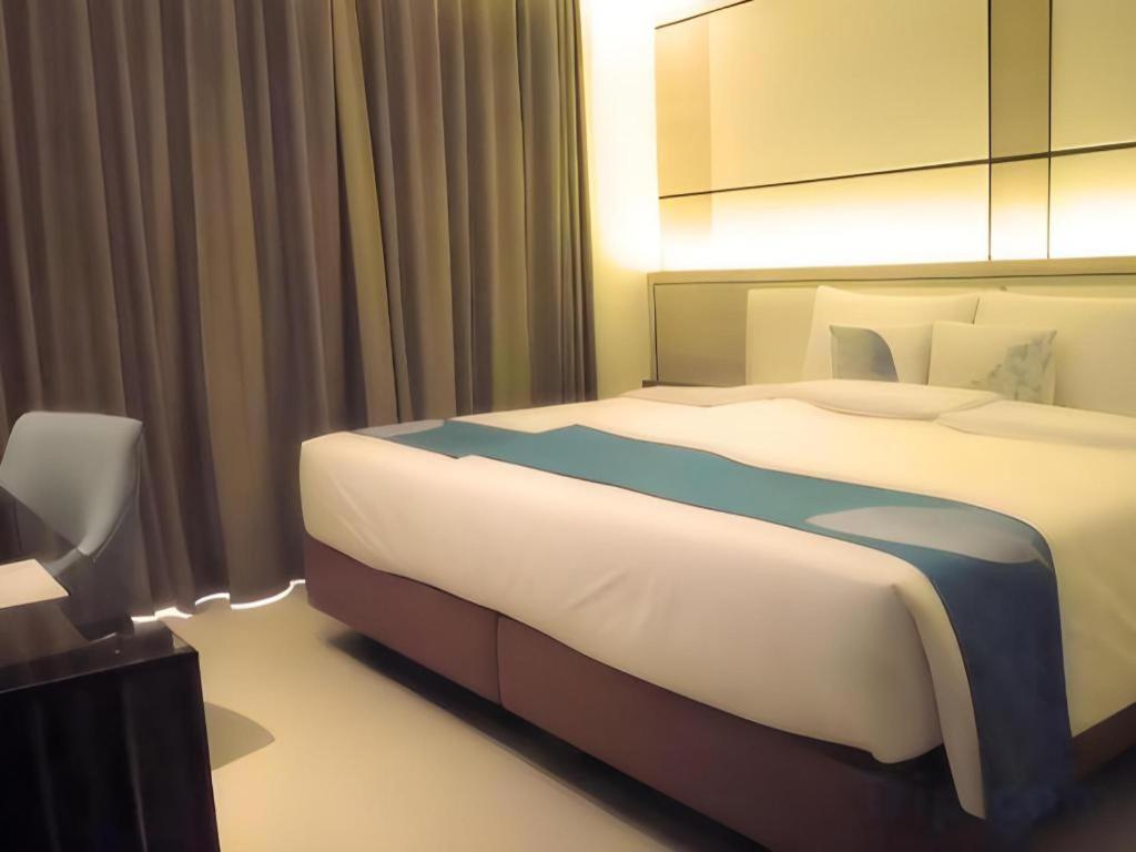 จาวา โลตัส โฮเทล เจมเบอร์  Hotel ภายนอก รูปภาพ